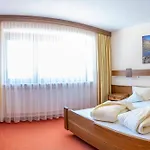 Monja Und Dietmar Thoeni Apartament *