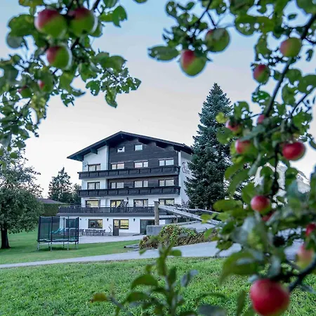 Monja Und Dietmar Thoeni Daire *