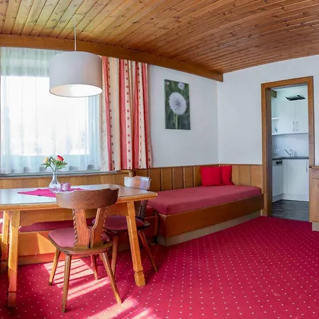 Daire Monja Und Dietmar Thoeni