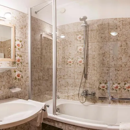 Monja Und Dietmar Thoeni Daire *