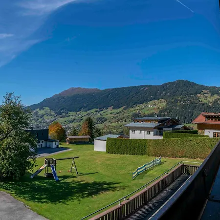 Monja Und Dietmar Thoeni Arzl im Pitztal