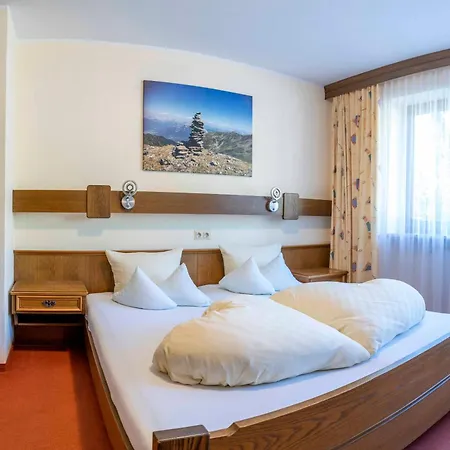 Monja Und Dietmar Thoeni *