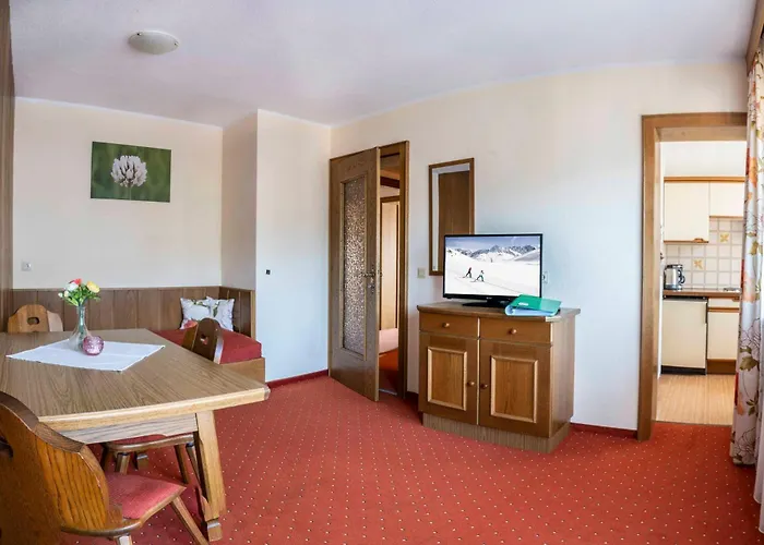 Monja Und Dietmar Thoeni Appartement Arzl im Pitztal