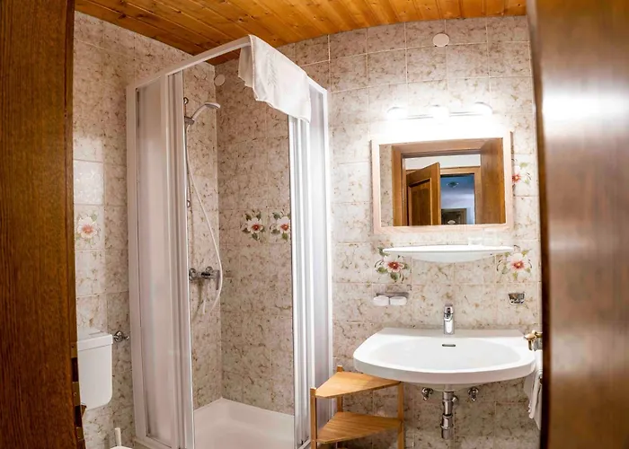 Monja Und Dietmar Thoeni Arzl im Pitztal